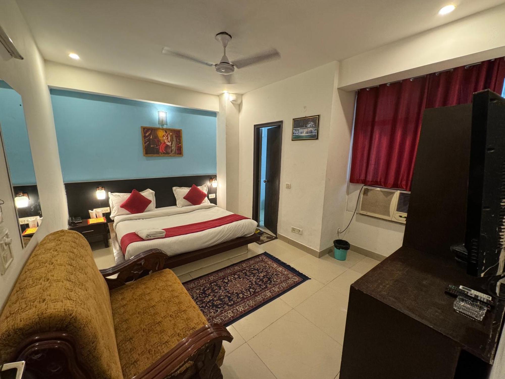Airport Hotel Port View Yeni Delhi Dış mekan fotoğraf